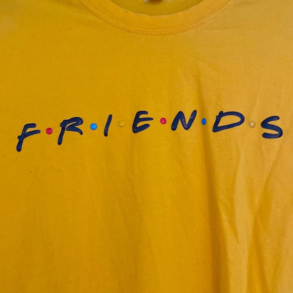 Friends Tee - Picture 2 of 4